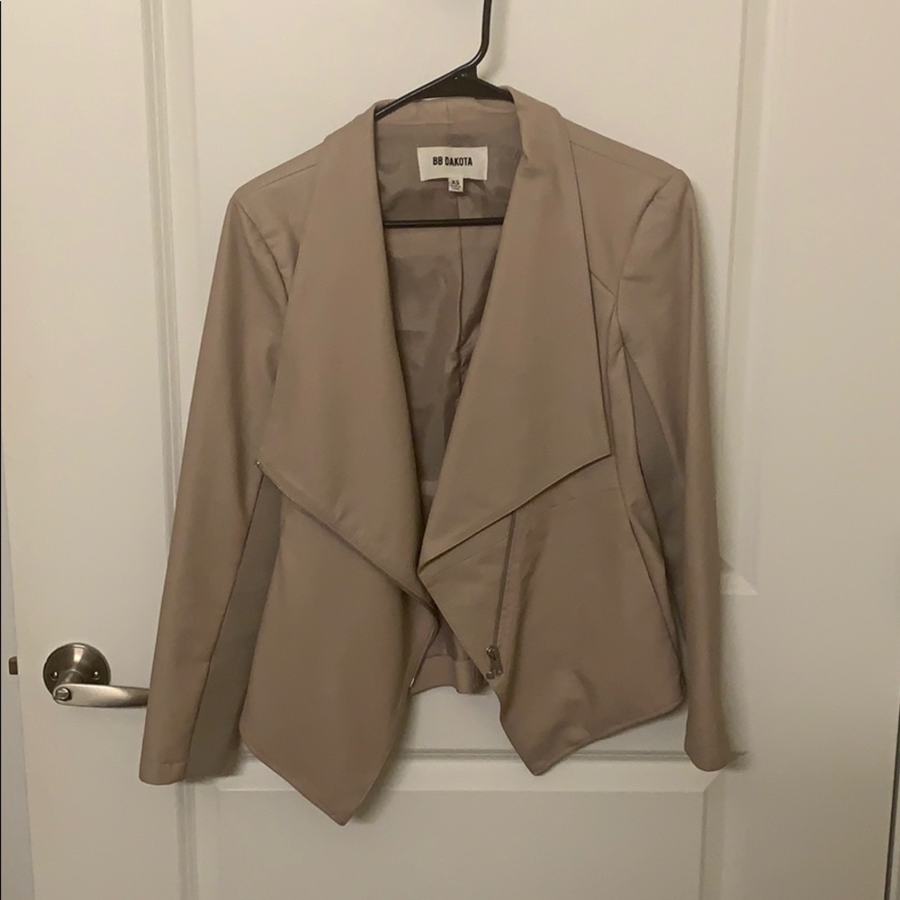 BB Dakota Beige Faux Leather jacket